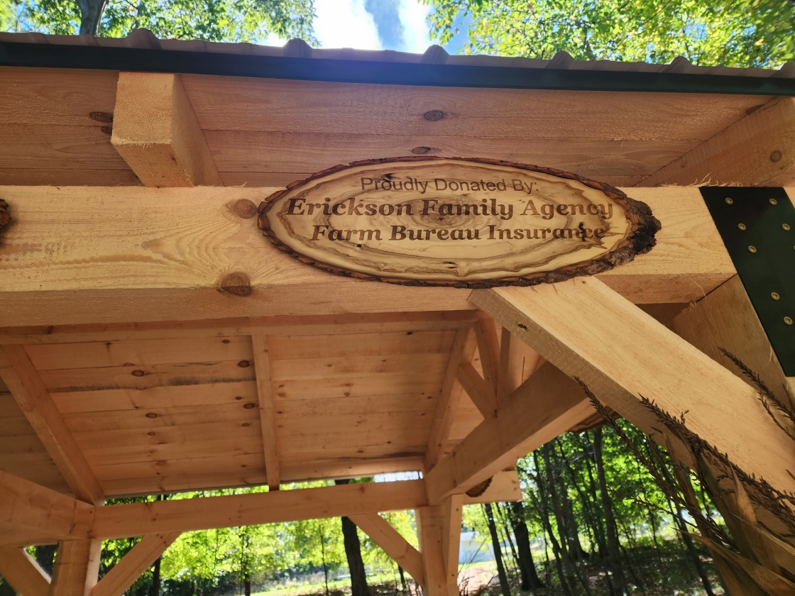 Pavillon signage